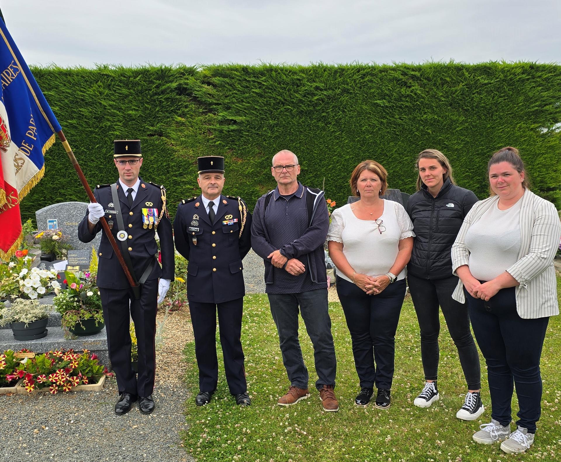 Au cimetiere avec la famille